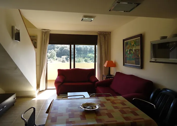 Avenida Fenals Apartment