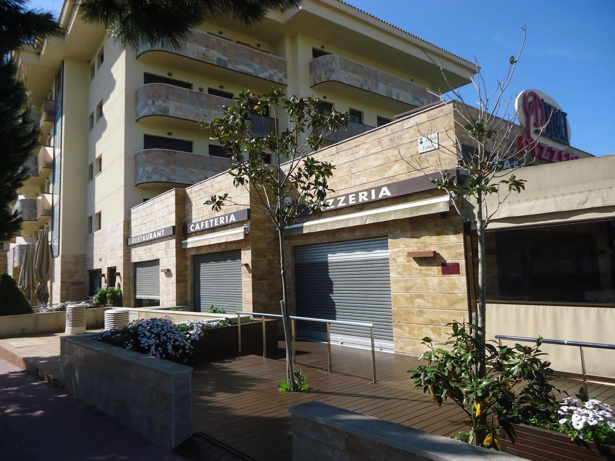 Avenida Fenals Appartement *